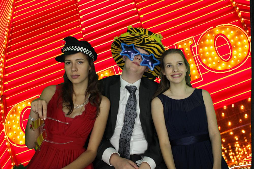 Christ School Prom | View more photos from the event at gallery.myphotoboothexperience.co.uk/u/MyPhotoBoothExperienceLtd/Christ-School-Prom